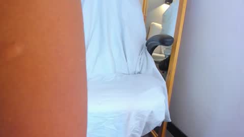 Selena online show from February 14, 10:29 am