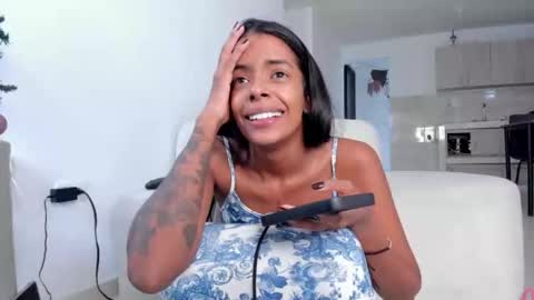 Adriana3 online show from December 21, 7:09 pm