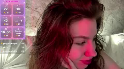 Selena online show from April 9, 3:10 am