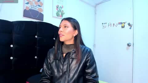 Selena online show from February 6, 1:36 pm