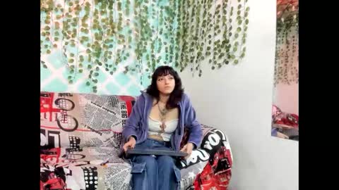 selene333 online show from April 19, 1:45 pm