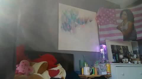 Selene online show from January 2, 4:02 pm