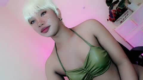 Jessy online show from June 21, 11:49 am