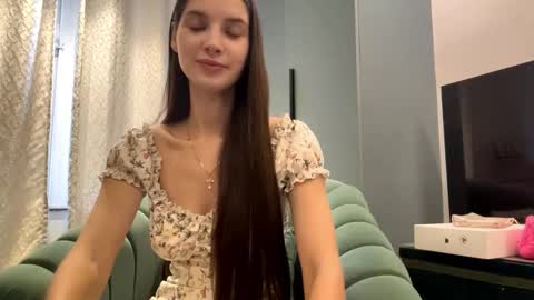Snapshot of selinabonnet chatting on October 20, 7:57 am Sofia online show from October 20, 7:57 am