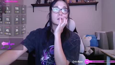 Snapshot of sen_and_sin chatting on October 6, 4:30 am Sen online show from October 6, 4:30 am