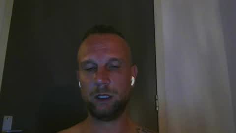 sence08 online show from October 26, 10:53 pm