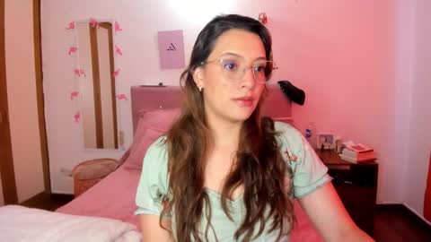 Samantha -  online show from November 19, 6:07 pm