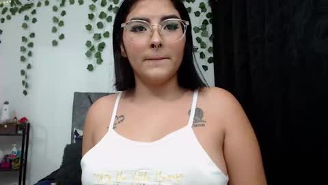 Camille and sophie online show from January 19, 1:10 am