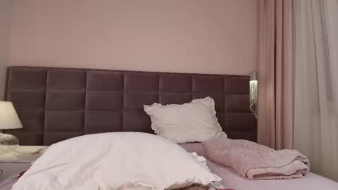 Jasmine online show from February 23, 4:57 pm