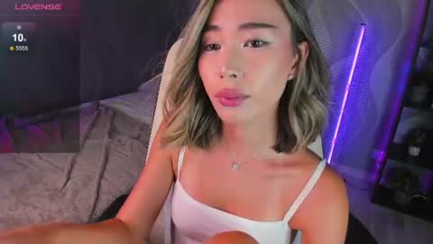Kiki online show from June 28, 3:52 pm