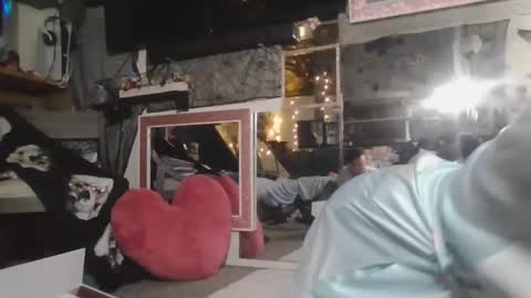 sequoia8888 online show from January 30, 9:15 am