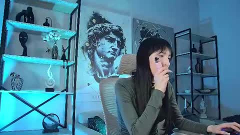 Sera online show from June 14, 1:57 pm