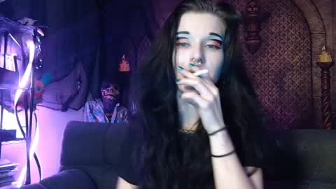 Snapshot of seraphinmunster chatting on October 15, 6:42 pm Seraphin Munster online show from October 15, 6:42 pm