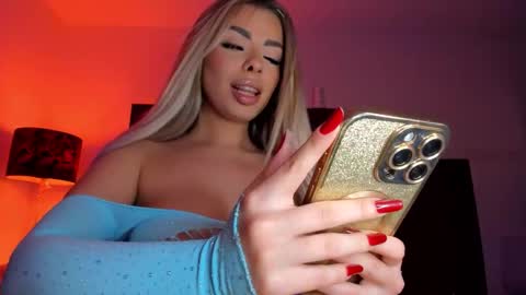 Ana online show from November 2, 7:58 pm