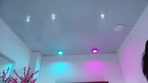 serena_ebony online show from January 16, 11:30 am