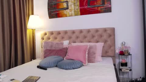 serendipity31 online show from October 27, 2:17 pm