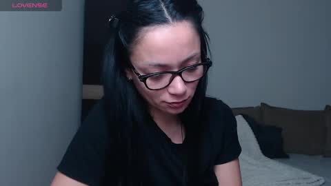 SereneSophi online show from March 18, 3:34 am