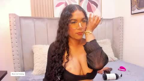 Danna  online show from May 21, 3:24 am