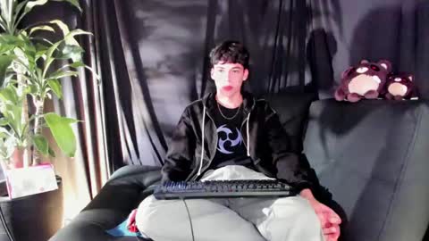 seth_ryder online show from February 9, 8:43 am