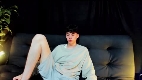 seth_ryder online show from December 3, 6:43 am