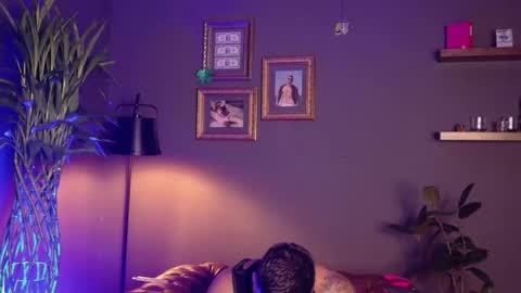 HEY IM SETH online show from October 16, 9:57 pm