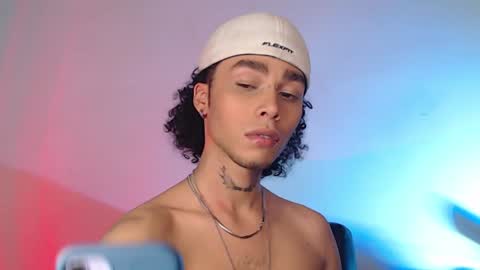 Alexis online show from January 29, 4:58 am