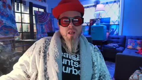 Sexactyour online show from December 3, 4:55 pm