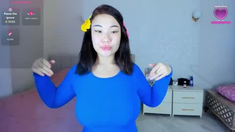 Lumi online show from April 14, 6:16 am