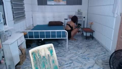 Snapshot of sexcum_trendingts_now chatting on October 2, 2:32 am MS Anna online show from October 2, 2:32 am