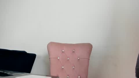 SARA    online show from October 5, 10:06 pm