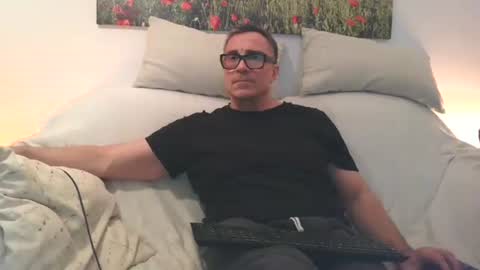 Sexurbation online show from April 14, 8:23 pm