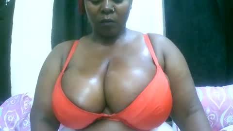 sexxi_ebony online show from May 25, 12:55 pm