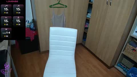 sexxxycrystali online show from September 10, 9:10 am