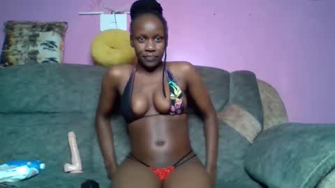 sexxy bellah online show from April 21, 1:42 am