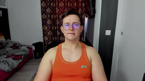 Sexxymuscles4U online show from March 1, 11:58 am