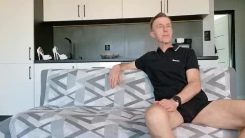 Sexy Amy 23s online show from March 14, 10:30 am