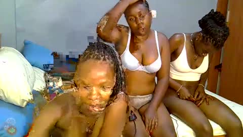 sexy_avril1 online show from March 9, 11:14 am