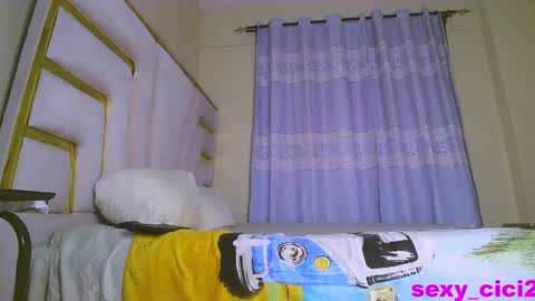 foxxy sweets online show from October 13, 5:09 am