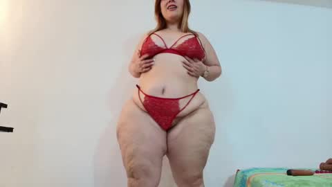 Snapshot of sexy_curvi chatting on February 17, 3:11 pm karla           instagram  online show from February 17, 3:11 pm