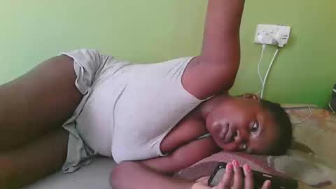 Snapshot of sexy_divana chatting on March 8, 9:28 am sexy_divana online show from March 8, 9:28 am