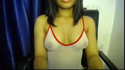 Ella online show from July 22, 9:22 am