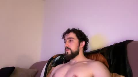 sexy_guy_8 online show from August 1, 3:19 am