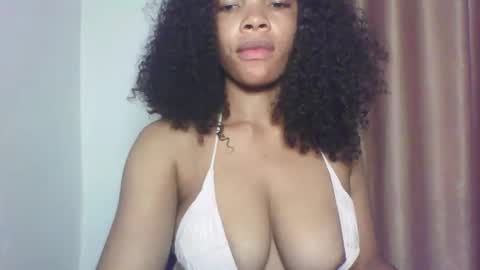 Sexy kitty881 online show from October 6, 9:32 pm