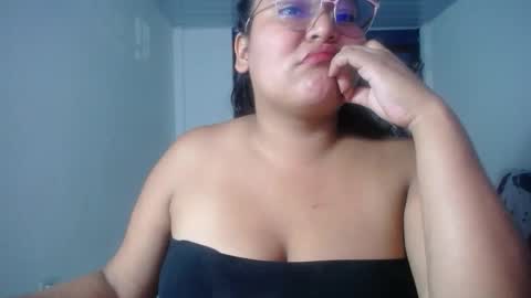 SIRENA LOVE online show from February 23, 4:25 am