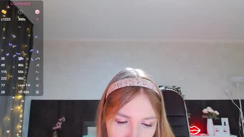 Snapshot of sexy_red_foxx chatting on February 27, 11:17 am Annie - Your Dream Girl online show from February 27, 11:17 am