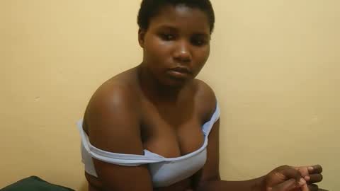 Queen online show from February 18, 9:58 pm