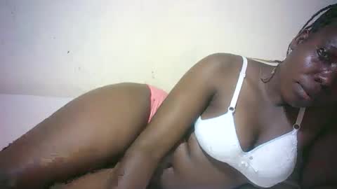 sexy_sandrah online show from December 3, 7:14 pm