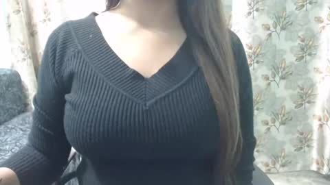 Snapshot of sexy_soniya chatting on February 2, 6:47 am Soniya online show from February 2, 6:47 am