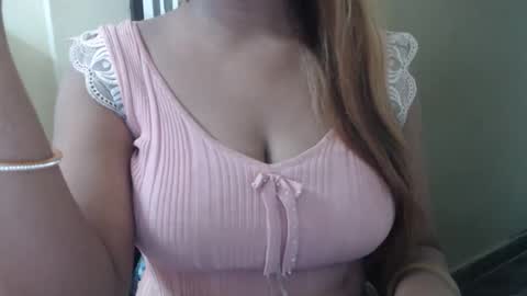 Snapshot of sexy_soniya chatting on September 22, 7:12 am Soniya online show from September 22, 7:12 am