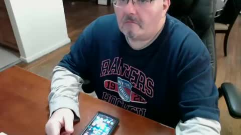 Steven online show from February 9, 7:19 pm